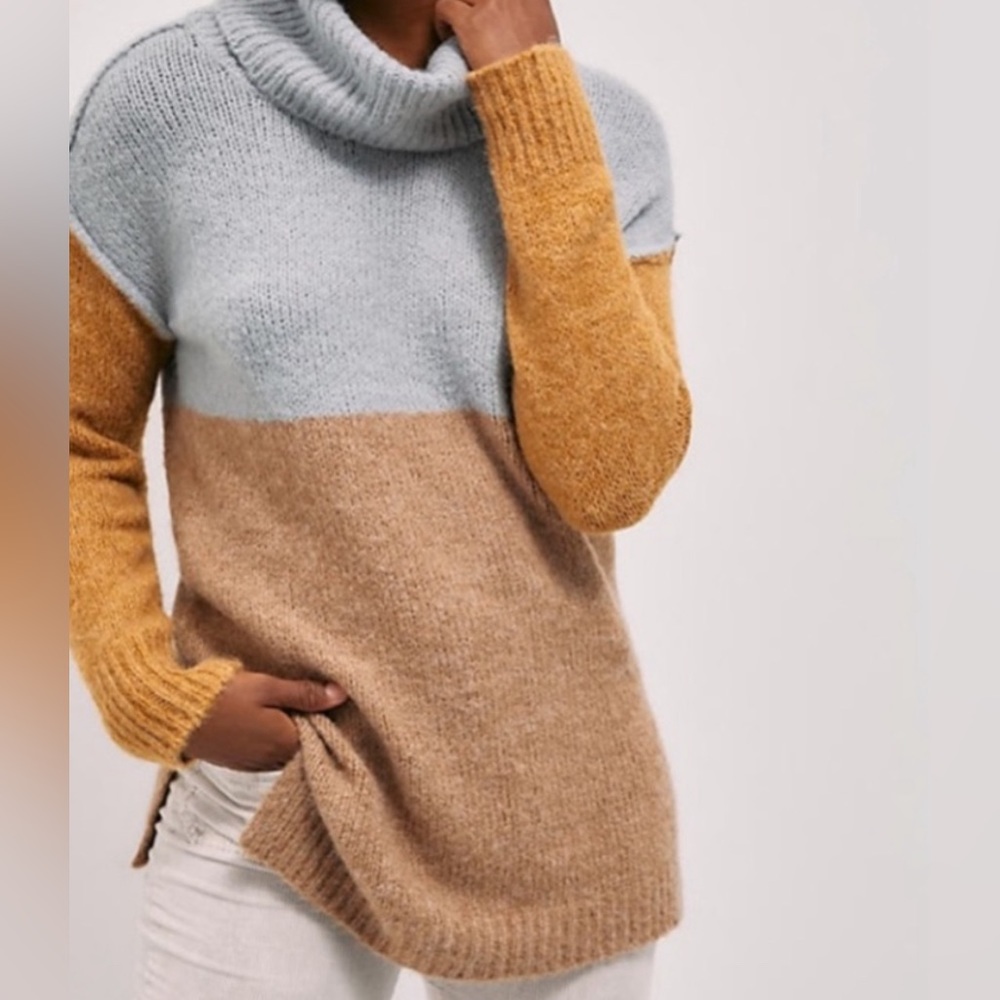 Anthropologie Sunday in Brooklyn Turtleneck Sweater